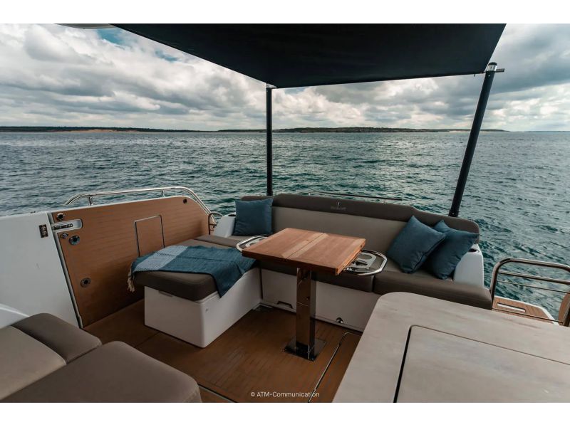 WELLCRAFT 44 Explorer